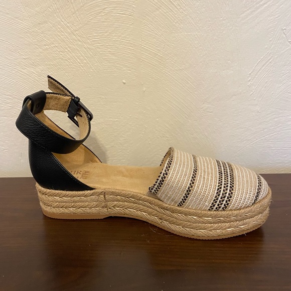 Naturalizer platform espadrilles - Picture 3 of 6